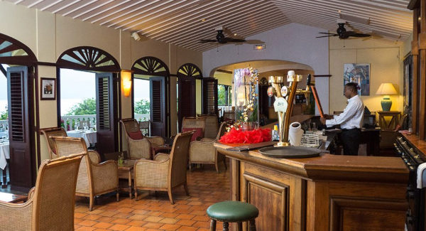 Auberge De La Vieille Tour